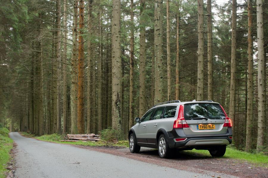  Volvo XC70 2010 года  (фото 15 из 58)